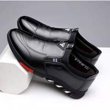 Load image into Gallery viewer, Leather shoes men&#39;s autumn 2021 new British style casual men&#39;s shoes soft sole lazy single pedal shoes