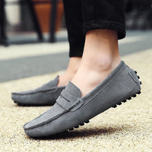Load image into Gallery viewer, Shoes Men Loafers Soft Moccasins High Quality Autumn Winter Genuine Leather Shoes Men Warm Fur Plush Flats Gommino Driving Shoes