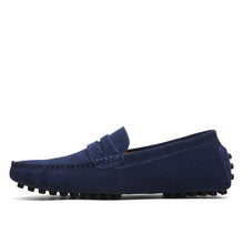 Load image into Gallery viewer, Shoes Men Loafers Soft Moccasins High Quality Autumn Winter Genuine Leather Shoes Men Warm Fur Plush Flats Gommino Driving Shoes