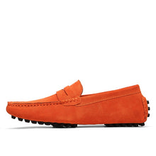Load image into Gallery viewer, Shoes Men Loafers Soft Moccasins High Quality Autumn Winter Genuine Leather Shoes Men Warm Fur Plush Flats Gommino Driving Shoes