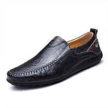 Load image into Gallery viewer, MIXIDELAI Fashion Casual Driving Shoes Genuine Leather Loafers Men Shoes 2019 New Men Loafers Luxury Flats Shoes Men Chaussure