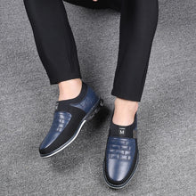 Load image into Gallery viewer, Genuine Leather Men Casual Shoes Brand 2019 Mens Loafers Moccasins Breathable Slip on Black Driving Shoes Plus Size 38-46