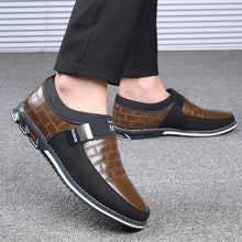 Load image into Gallery viewer, Genuine Leather Men Casual Shoes Brand 2019 Mens Loafers Moccasins Breathable Slip on Black Driving Shoes Plus Size 38-46